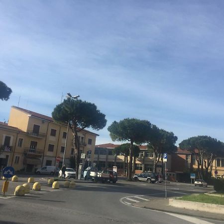 Viareggio Top Wifi A/C Beach Carneval エクステリア 写真